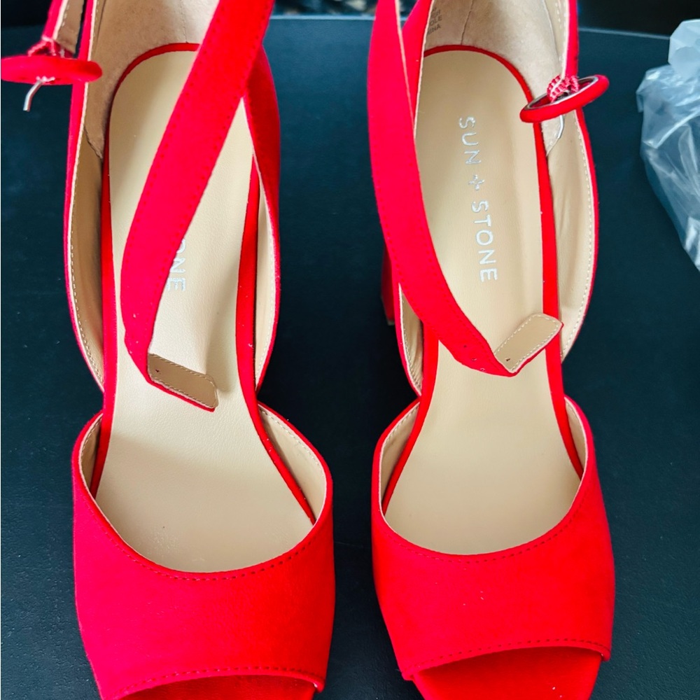 Sun + Stone Red Pumps